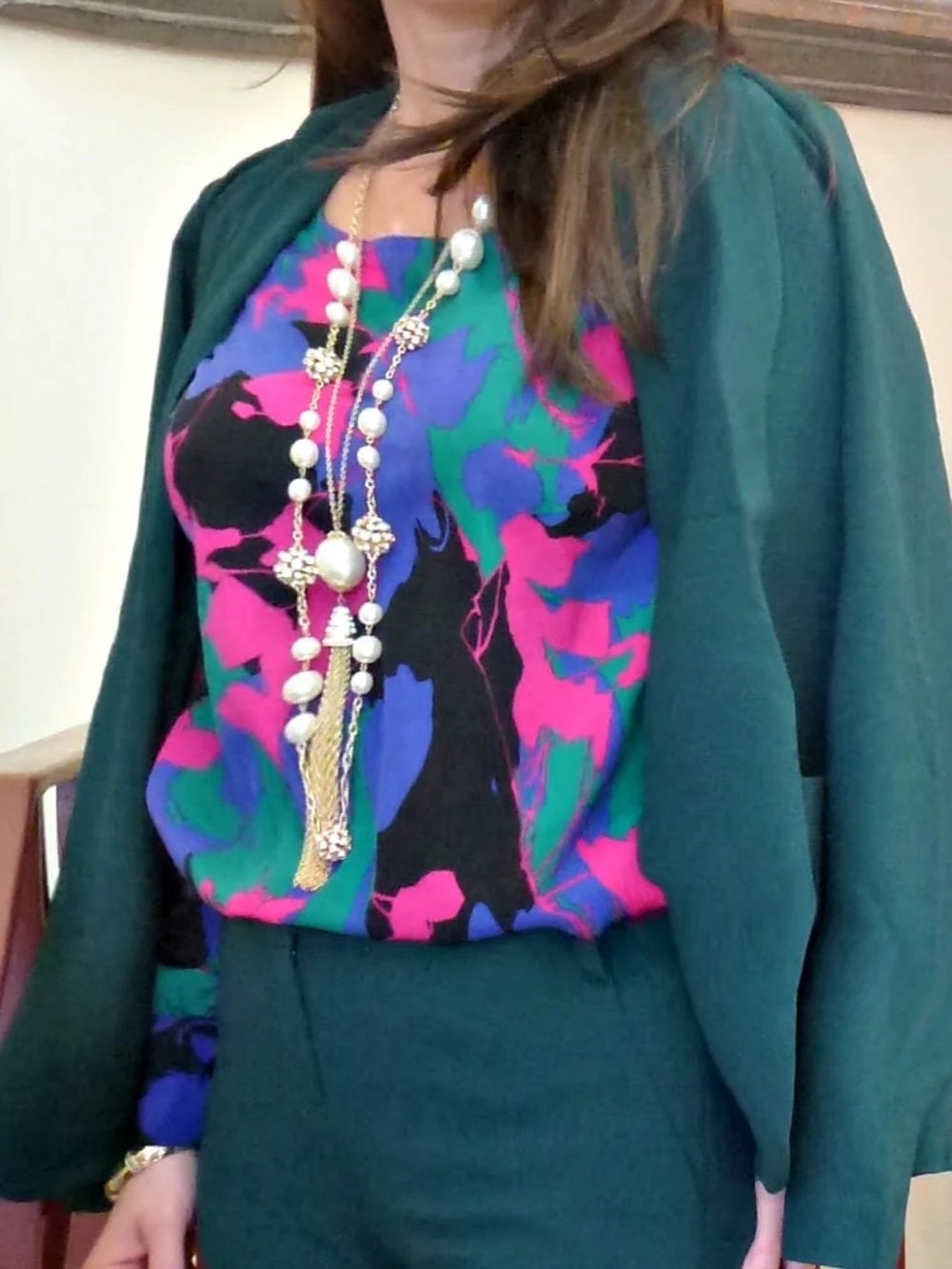 Talbots Bold Floral Blouse in Magenta, Royal Blue & Green 100% silk size 2